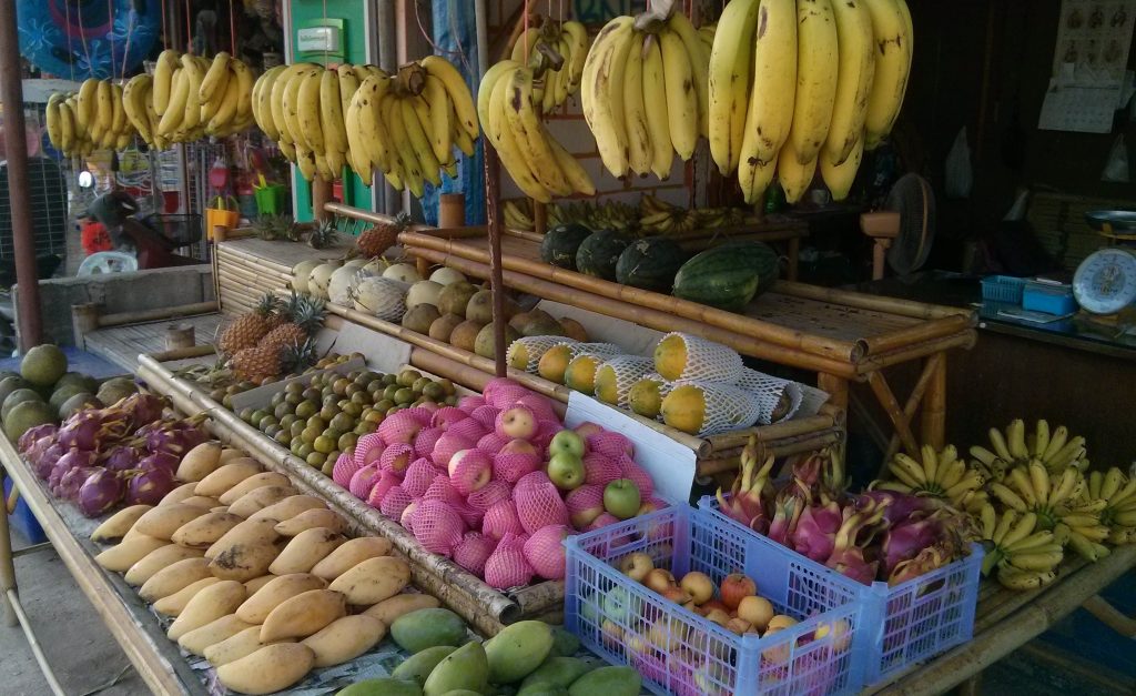 Obststand auf Koh Lanta