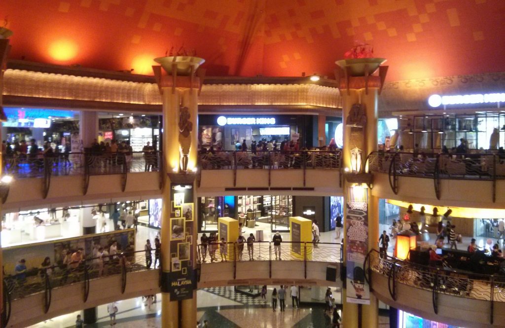 Die Sunway Pyramid Mall in Kuala Lumpur ist nur einer der vielen beeindruckenden Konsumtempel