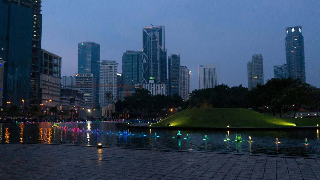 Wasserspiele im KLCC Park in Kuala Lumpur