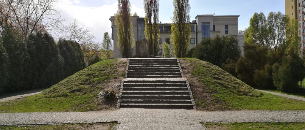 Erinnerung an das Hauptquartier Miła 18 der Jüdischen Kampforganisation.